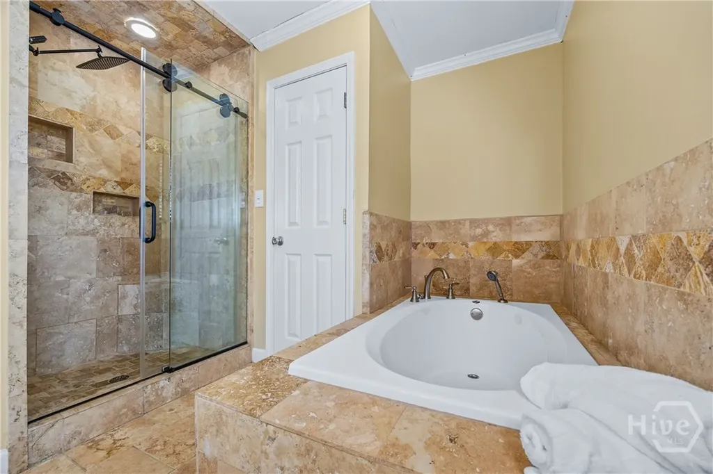 124 Pin Oak Court Athens GA 30606