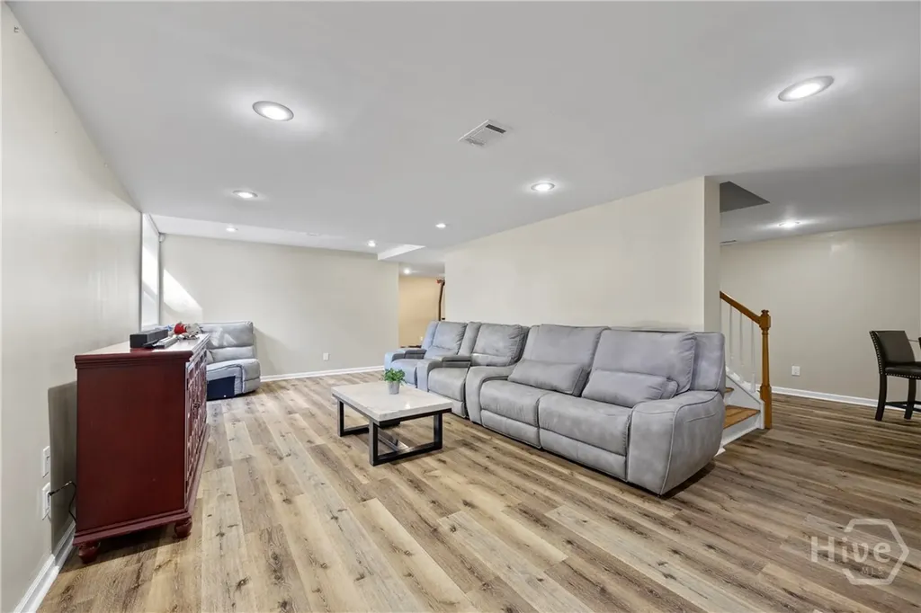 124 Pin Oak Court Athens GA 30606