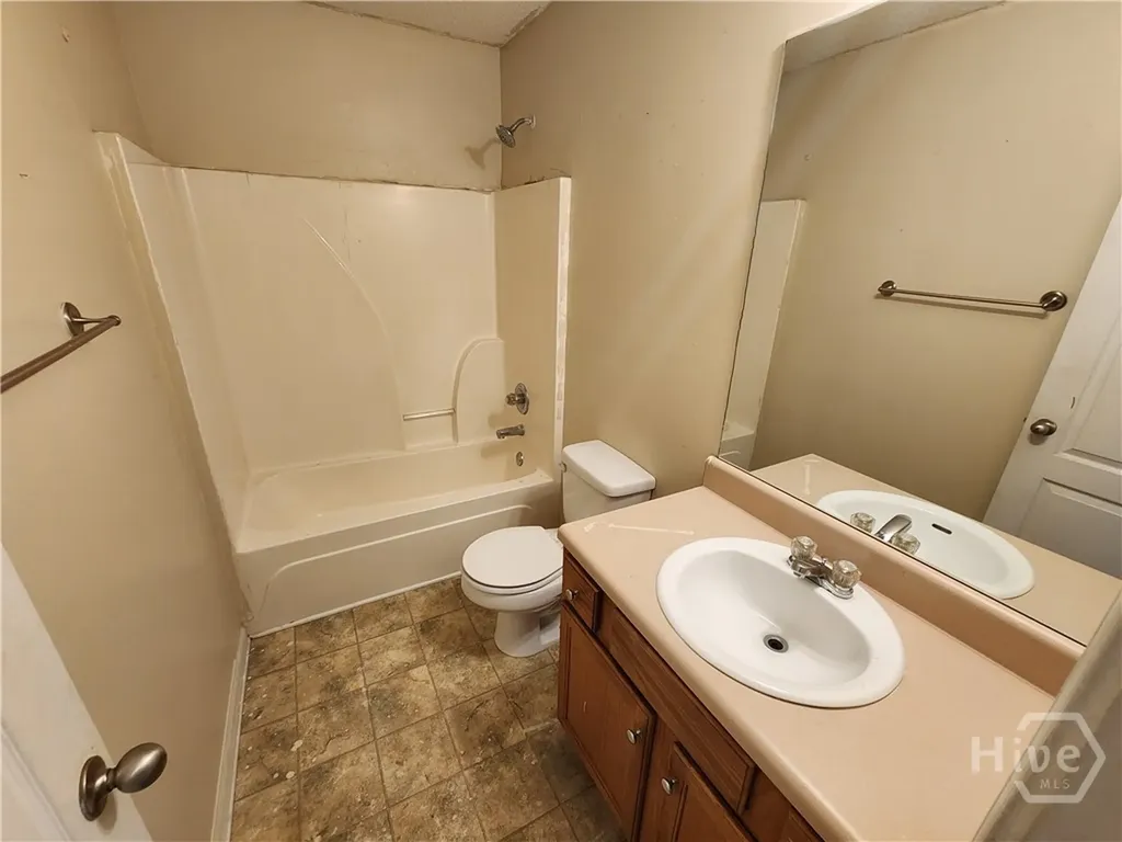 136 Bridgewater Circle Athens GA 30601