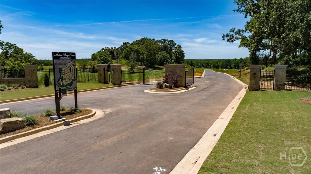 1496 Malcom Estates Drive Bogart GA 30622