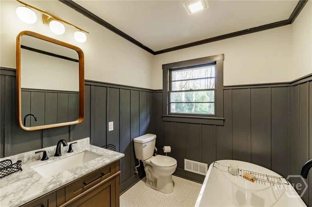 400 Greencrest Drive Athens GA 30605