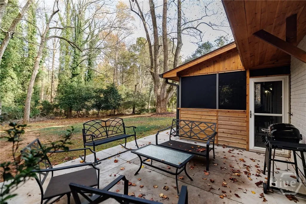 400 Greencrest Drive Athens GA 30605