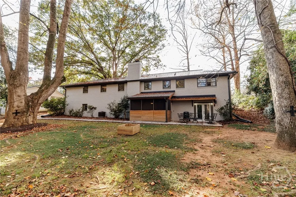 400 Greencrest Drive Athens GA 30605