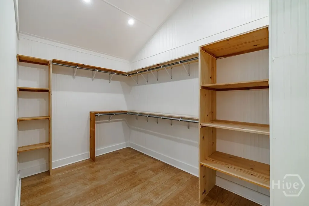 1410 Old Bishop Road Bishop GA 30621