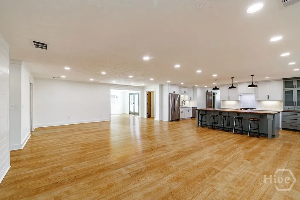 1410 Old Bishop Road Bishop GA 30621