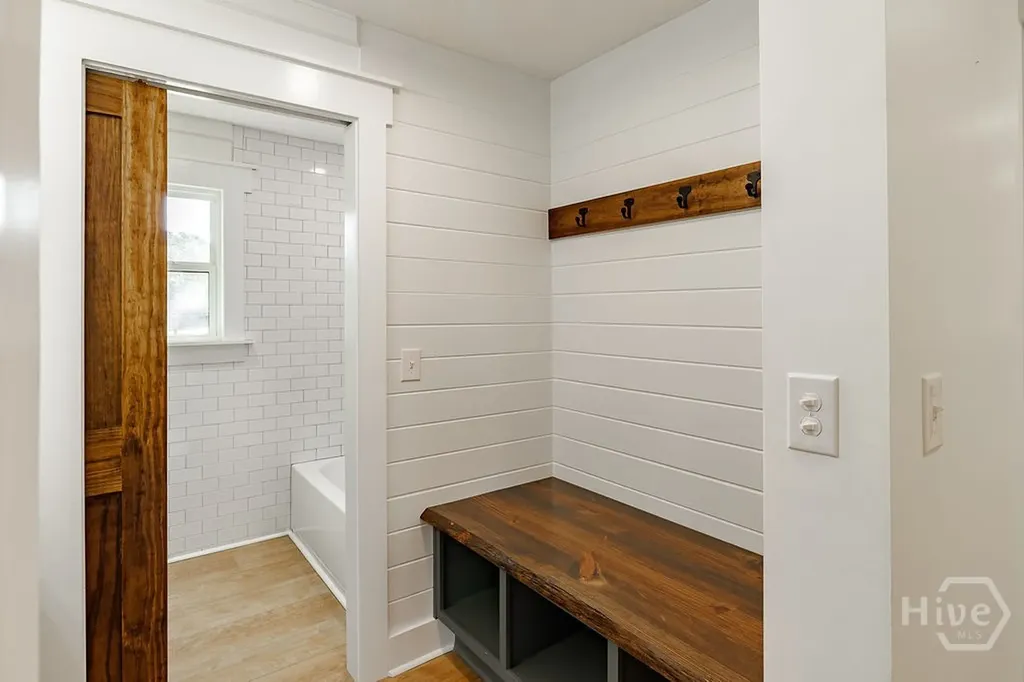 1410 Old Bishop Road Bishop GA 30621