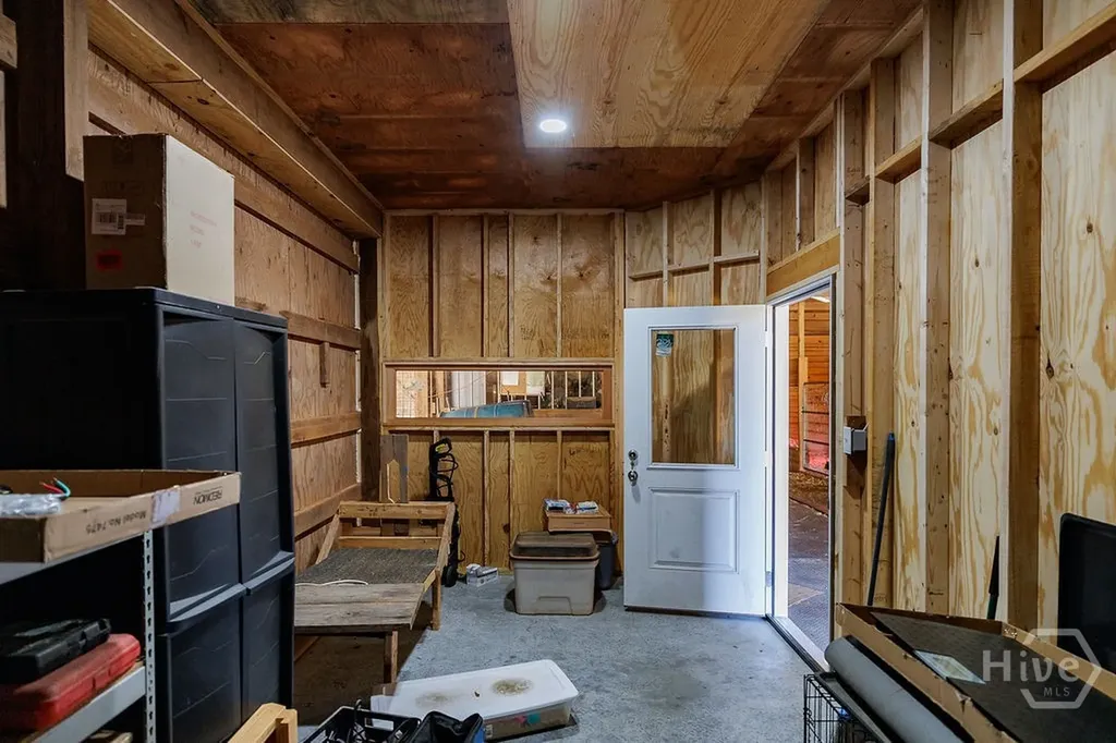 1410 Old Bishop Road Bishop GA 30621