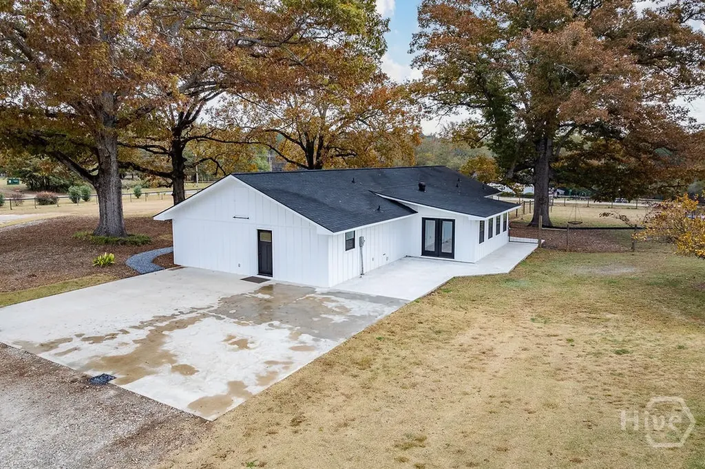 1410 Old Bishop Road Bishop GA 30621