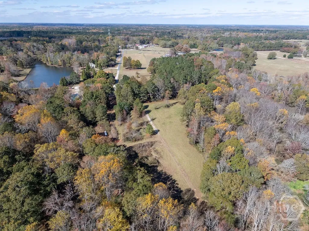 1410 Old Bishop Road Bishop GA 30621