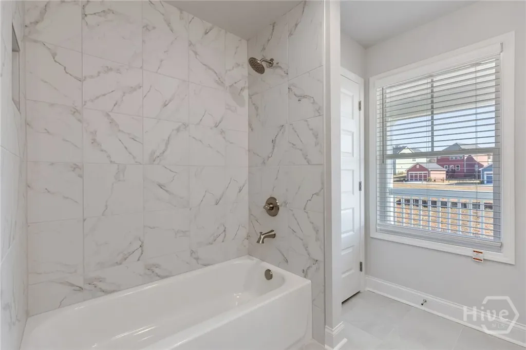 323 Summerville Lane Athens GA 30606