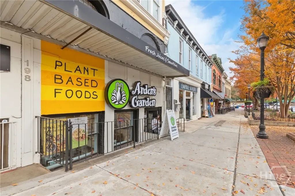 321 Summerville Lane Athens GA 30606