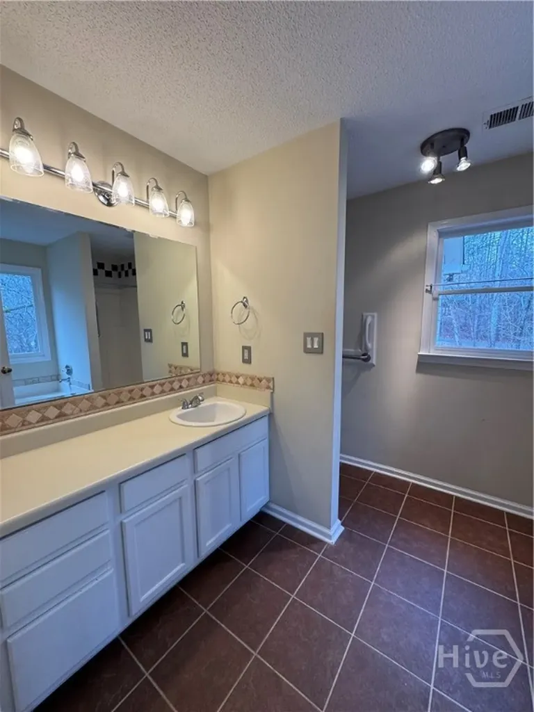 245 Felton Circle Athens GA 30605