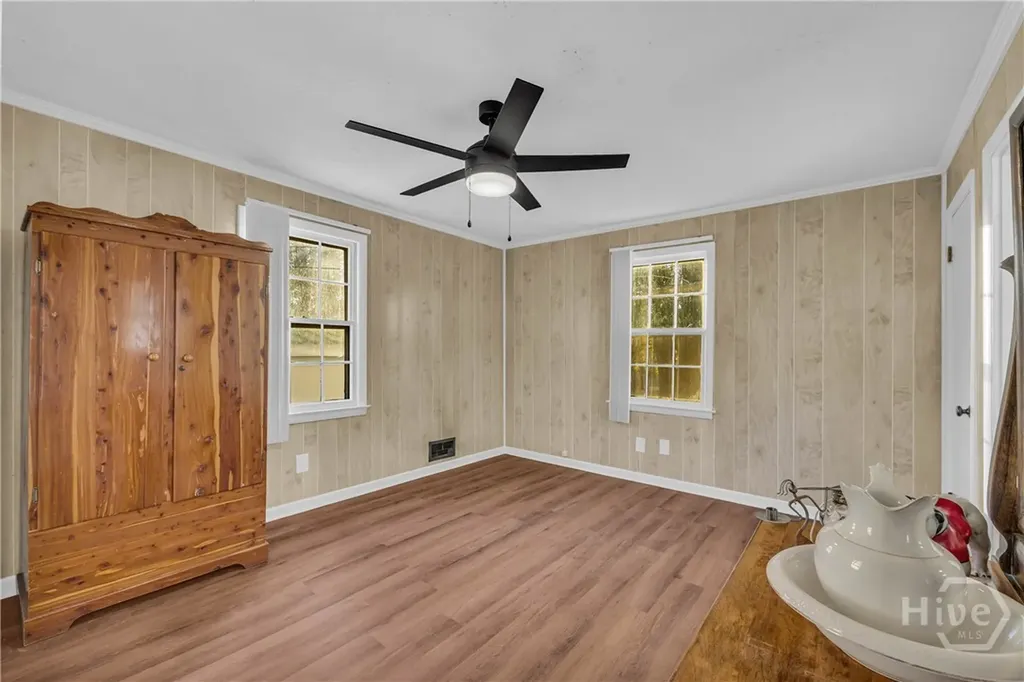 126 S Poplar Street Athens GA 30601