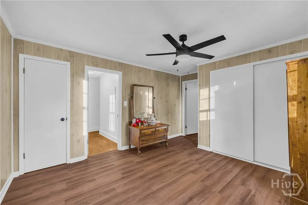 126 S Poplar Street Athens GA 30601