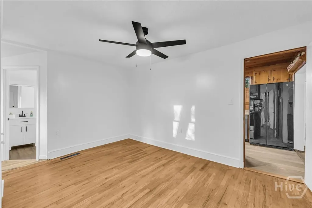 126 S Poplar Street Athens GA 30601