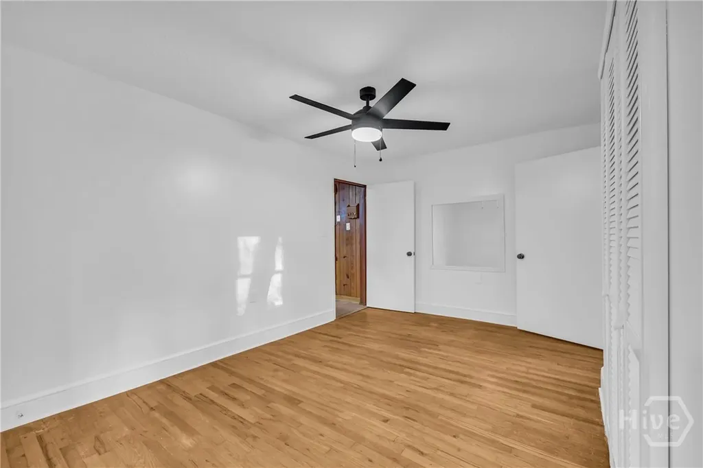 126 S Poplar Street Athens GA 30601