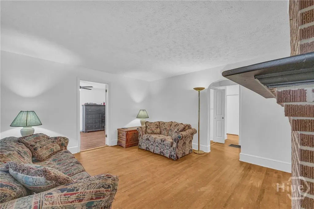 126 S Poplar Street Athens GA 30601