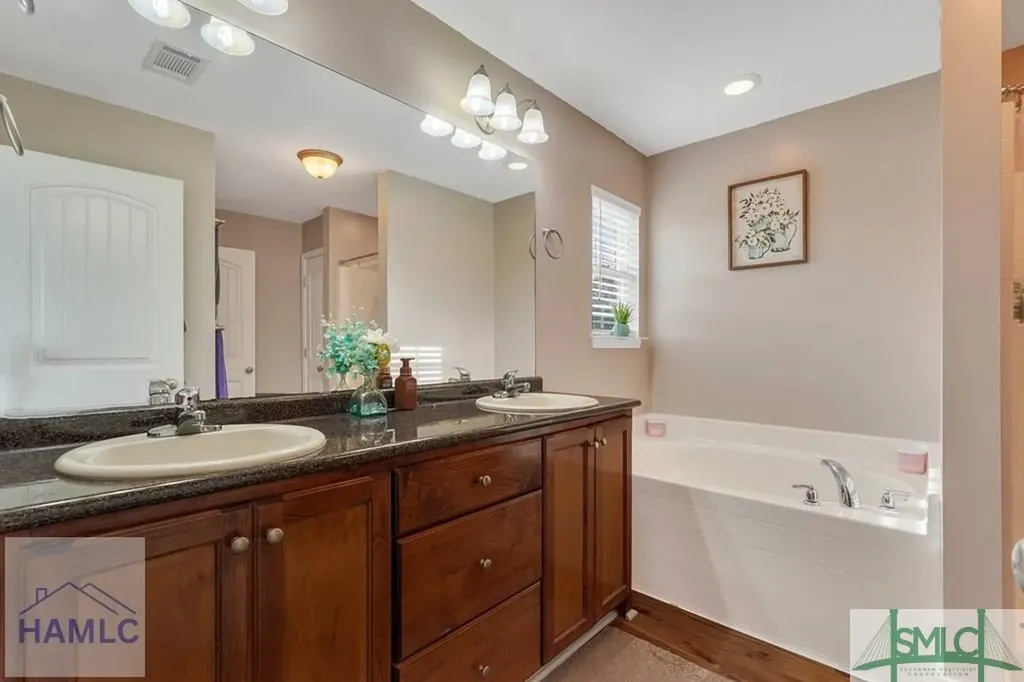 126 Thornbush Court NE Ludowici GA 31316