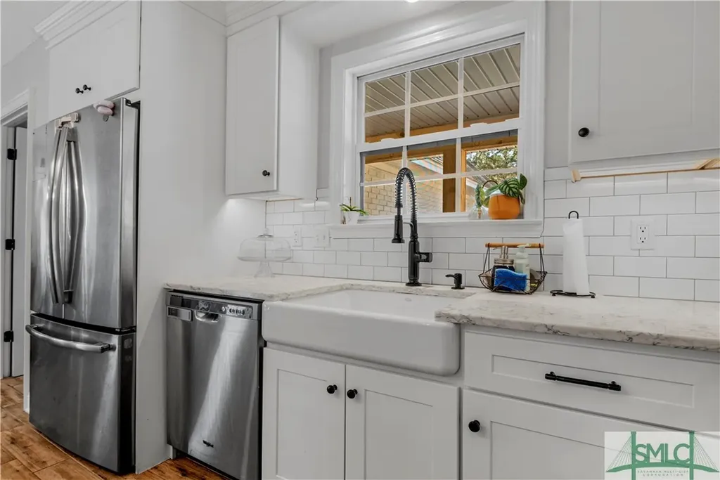 181 Kolic Helmey Road Guyton GA 31312