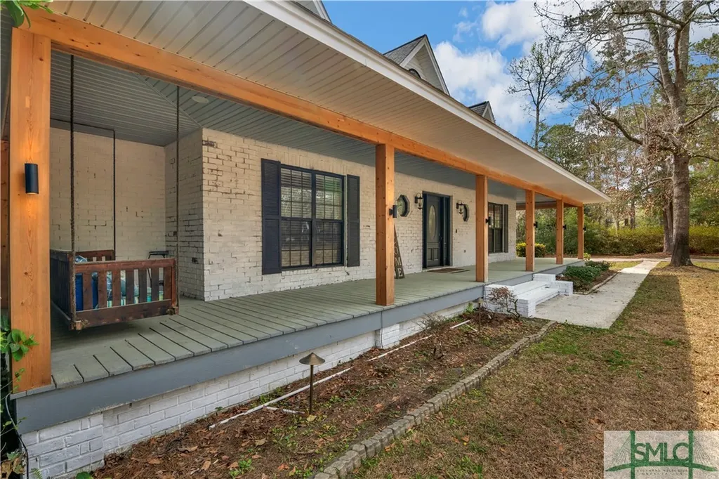 181 Kolic Helmey Road Guyton GA 31312