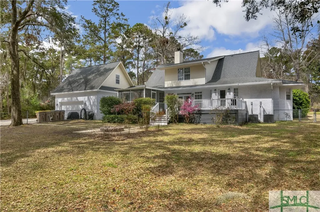 181 Kolic Helmey Road Guyton GA 31312