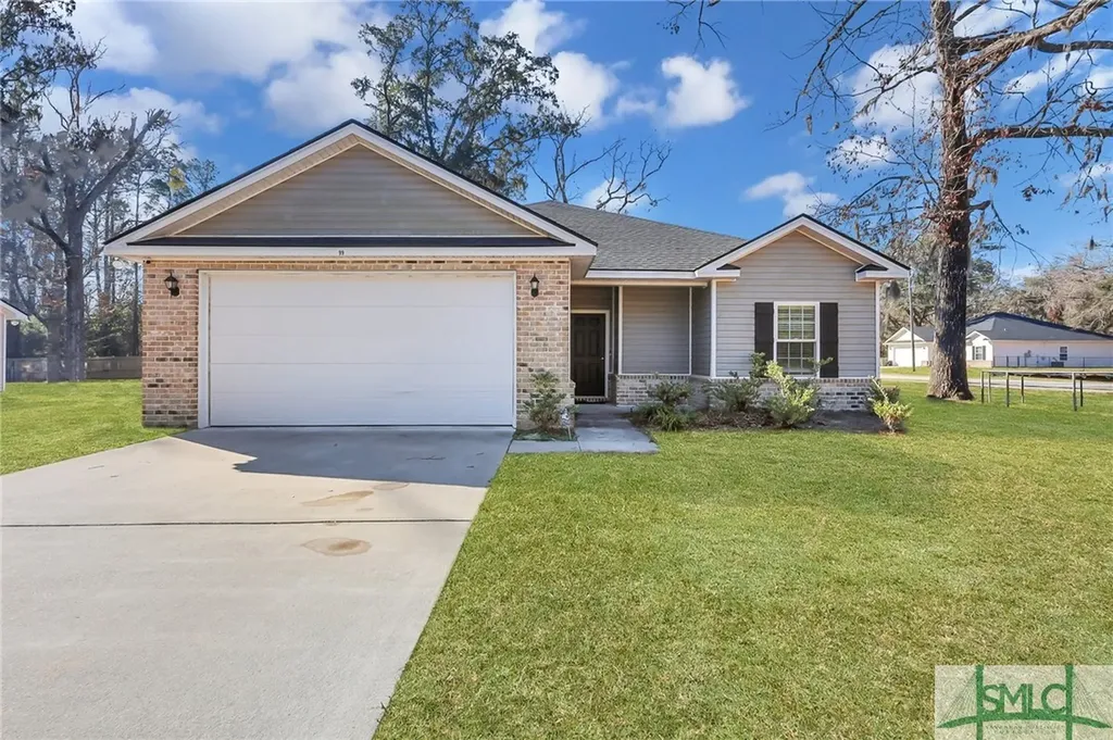 99 Douglas Road Allenhurst GA 31301