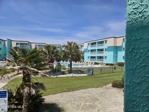 301 Commerce Way E Atlantic Beach NC 28512