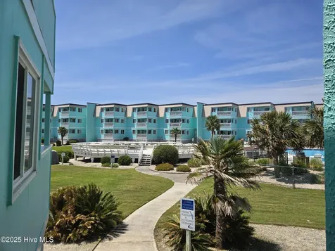 301 Commerce Way E Atlantic Beach NC 28512