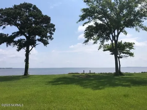 16 River Drive Belhaven NC 27810