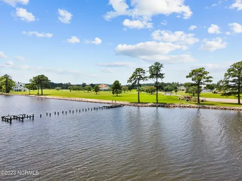 16 River Drive Belhaven NC 27810