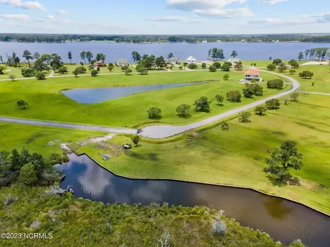16 River Drive Belhaven NC 27810