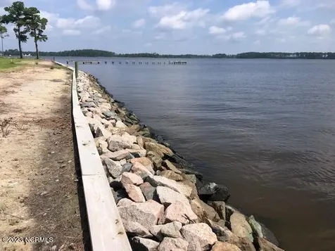 16 River Drive Belhaven NC 27810