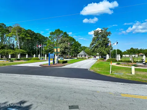 2003 Caracara Drive New Bern NC 28560