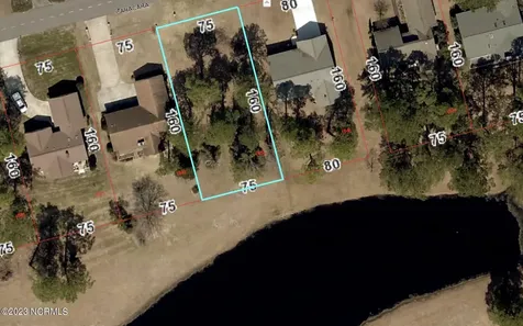 2003 Caracara Drive New Bern NC 28560