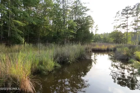 Lot 1 Port Drive Oriental NC 28571