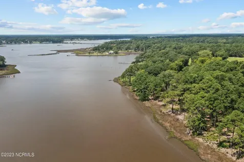 502 Red Drum Way E Swansboro NC 28584