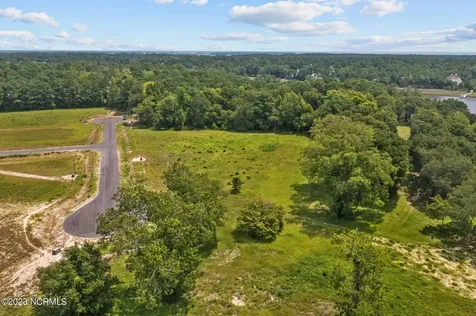408 Red Drum Way W Swansboro NC 28584