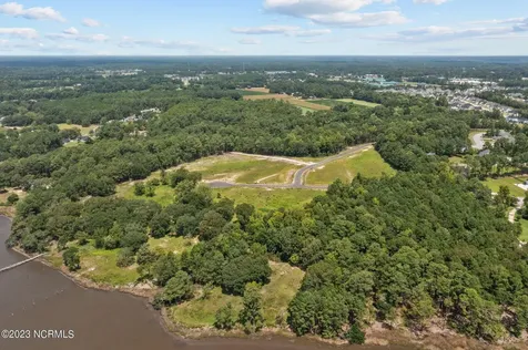 406 Red Drum Way W Swansboro NC 28584
