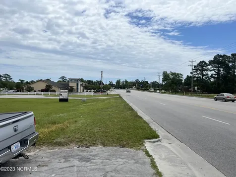 1476 W W. Corbett Avenue Swansboro NC 28584