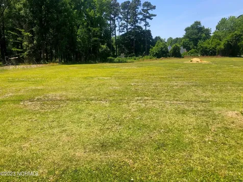 195 S Creek Drive Jacksonville NC 28540