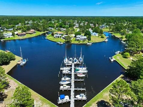 1020 Barkentine Drive New Bern NC 28560