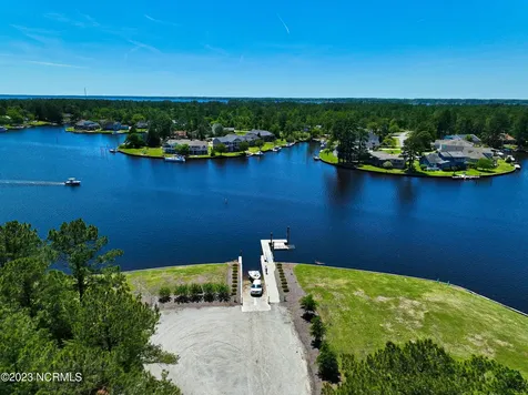 1020 Barkentine Drive New Bern NC 28560