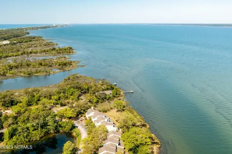 3 West Court Pine Knoll Shores NC 28512