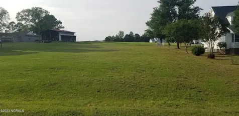 1089 White Oak Drive Williamston NC 27892