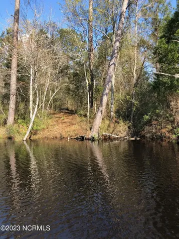 19 Old Airport Road New Bern NC 28562