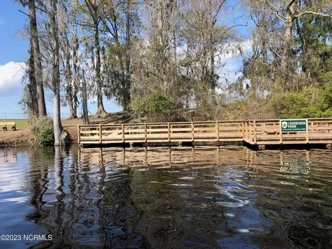 19 Old Airport Road New Bern NC 28562