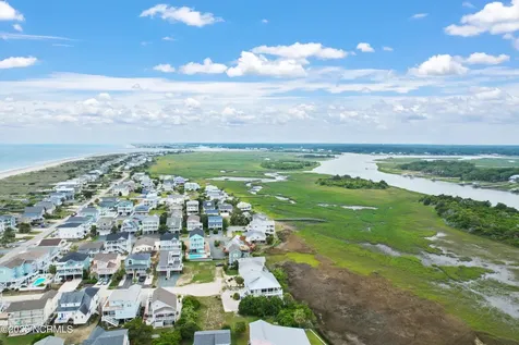 118 Windjammer Drive Holden Beach NC 28462