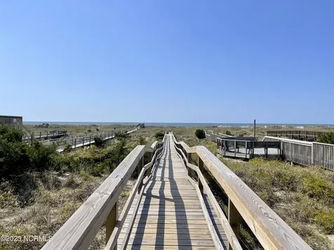 118 Windjammer Drive Holden Beach NC 28462