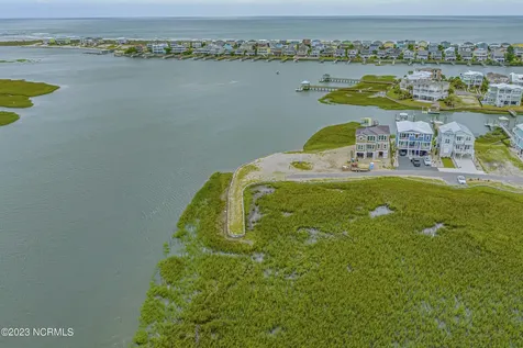 1534 Riverside Drive Sunset Beach NC 28468