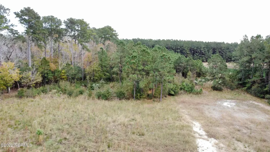 136 Garbacon Drive Beaufort NC 28516